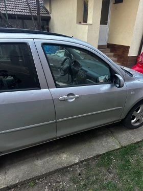 Mazda 2, снимка 5