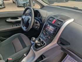 Toyota Auris 1.8i-147кс-ШВЕЙЦАРИЯ-РЪЧКА-6ск-FACELIFT, снимка 13