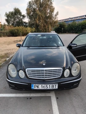 Mercedes-Benz E 220, снимка 11