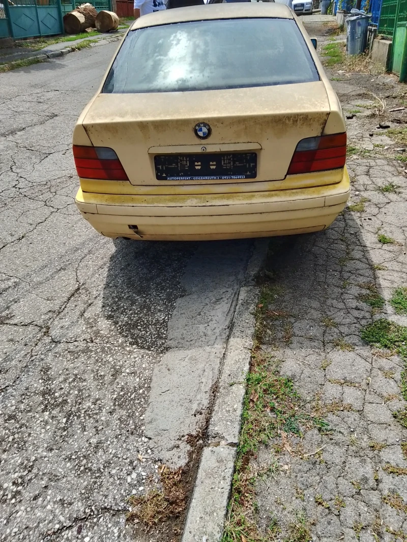 BMW 318, снимка 3 - Автомобили и джипове - 47689657