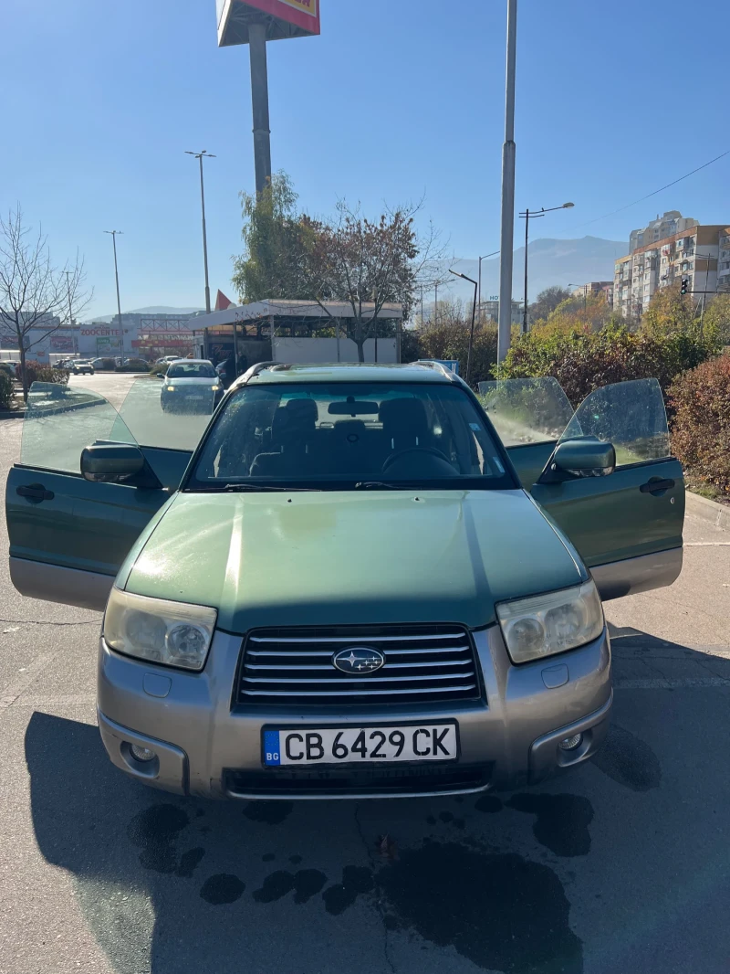 Subaru Forester, снимка 7 - Автомобили и джипове - 47898031