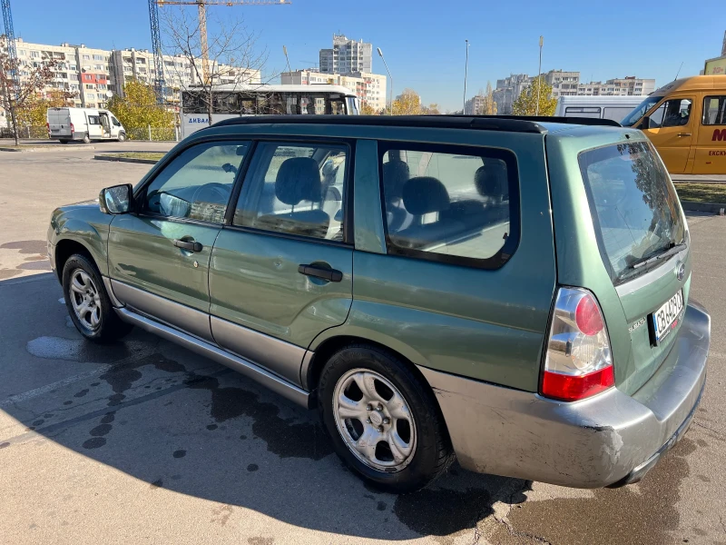 Subaru Forester, снимка 2 - Автомобили и джипове - 47898031