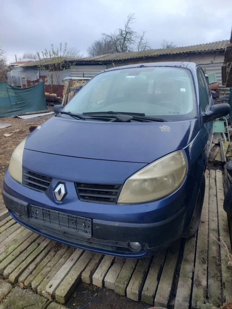 Renault Scenic, снимка 3 - Автомобили и джипове - 48000449