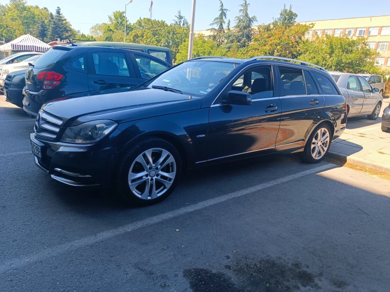 Mercedes-Benz C 180 CDi BlueEfficiency , снимка 4 - Автомобили и джипове - 52621124