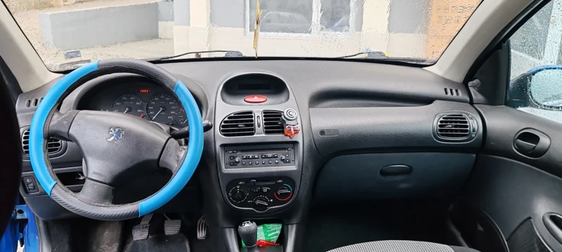 Peugeot 206, снимка 7 - Автомобили и джипове - 52338691