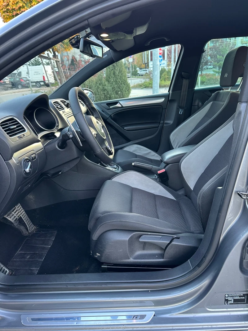VW Golf 6R APR 4x4 DSG, снимка 7 - Автомобили и джипове - 52897655