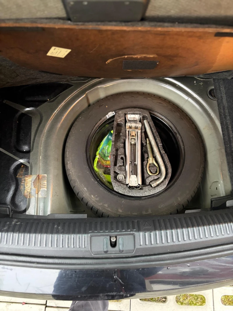 VW Polo 5 (6R), снимка 9 - Автомобили и джипове - 53296812