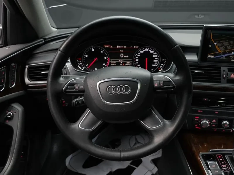 Audi A6 3.0 TDI Quattro, снимка 13 - Автомобили и джипове - 54553906