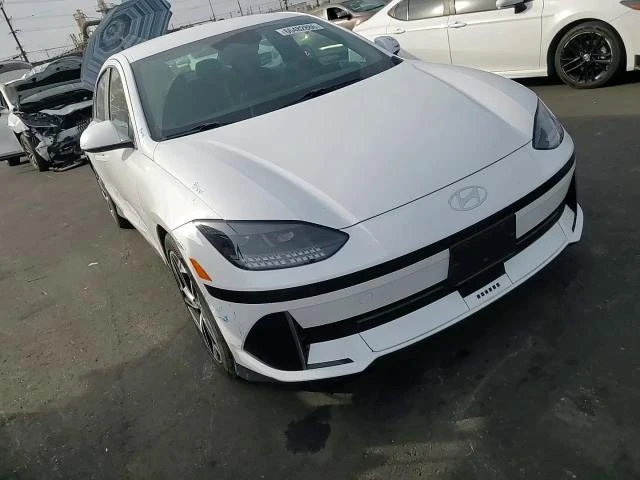 Hyundai Ioniq 6 Sel, снимка 13 - Автомобили и джипове - 56164324