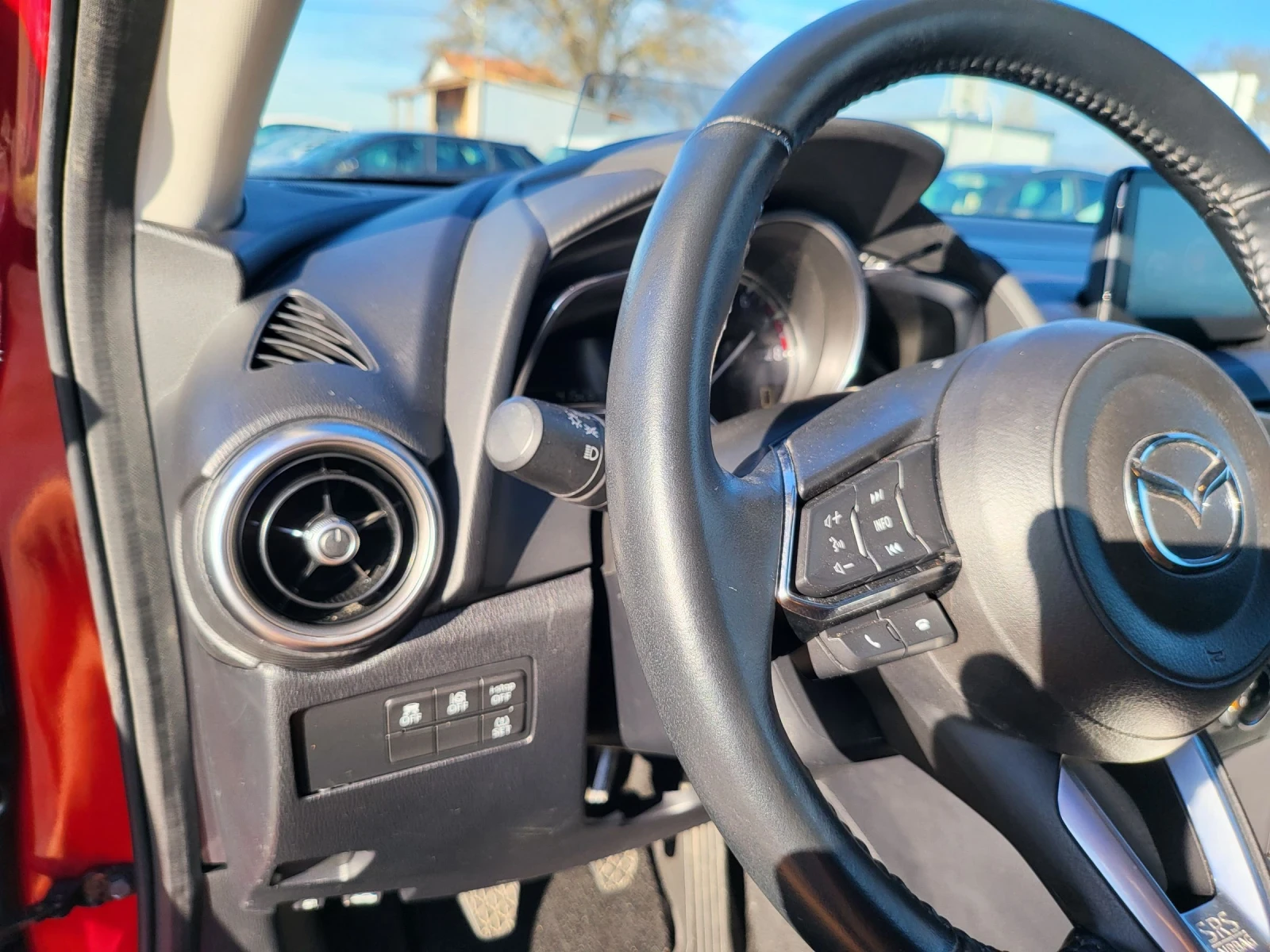 Mazda 2  - изображение 10