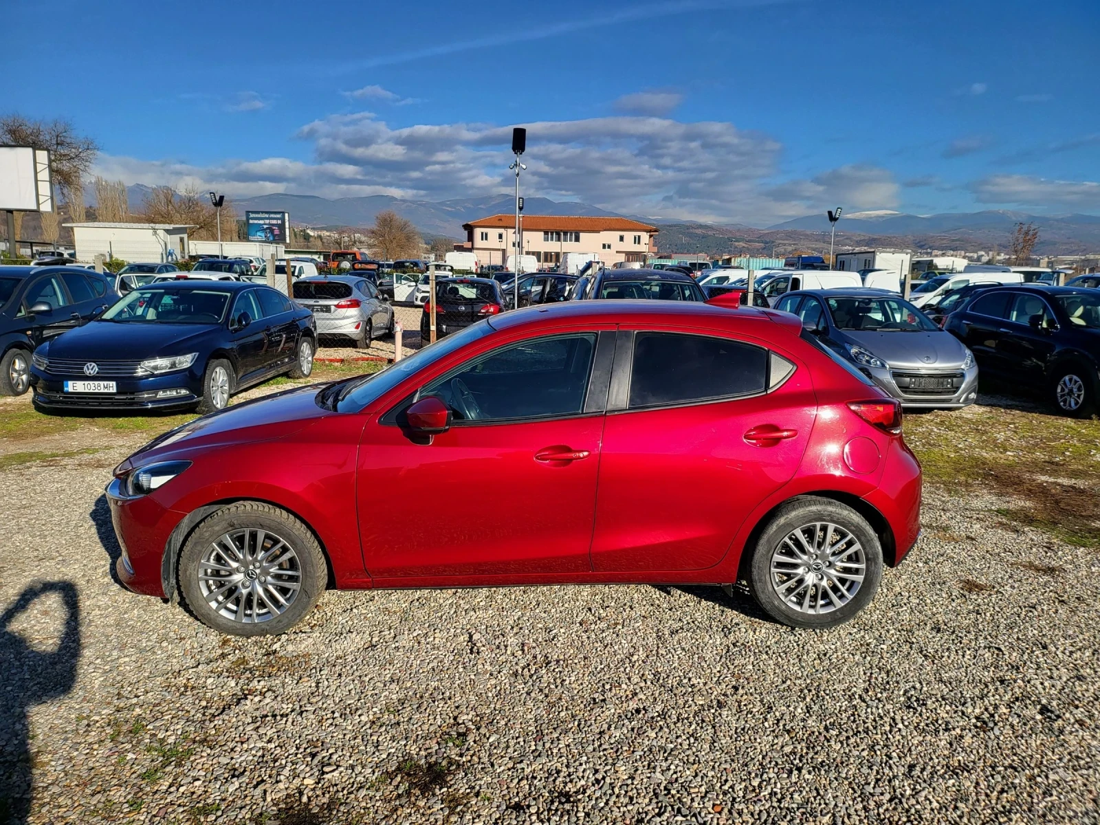 Mazda 2  - изображение 7