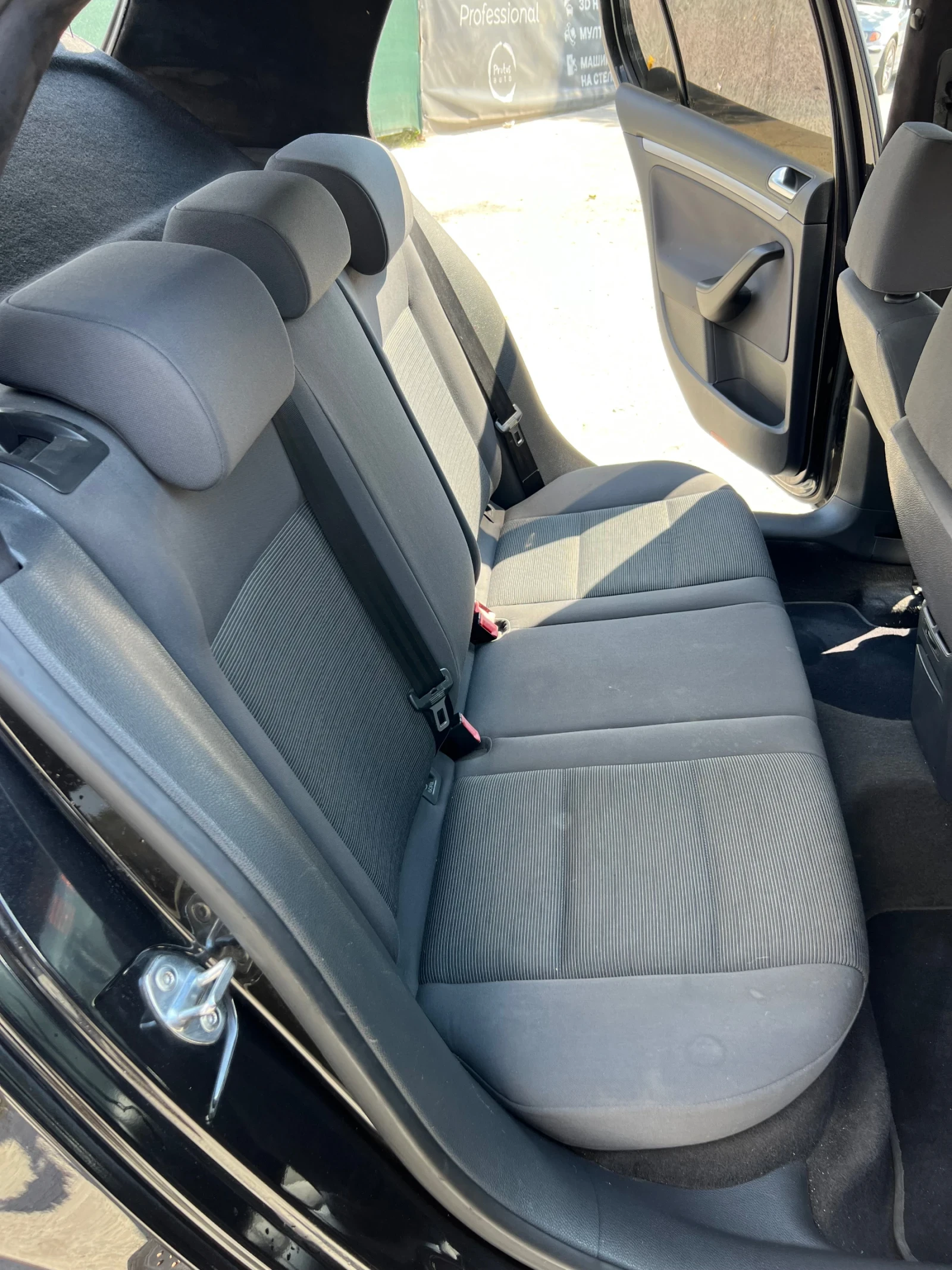 VW Golf  - изображение 10