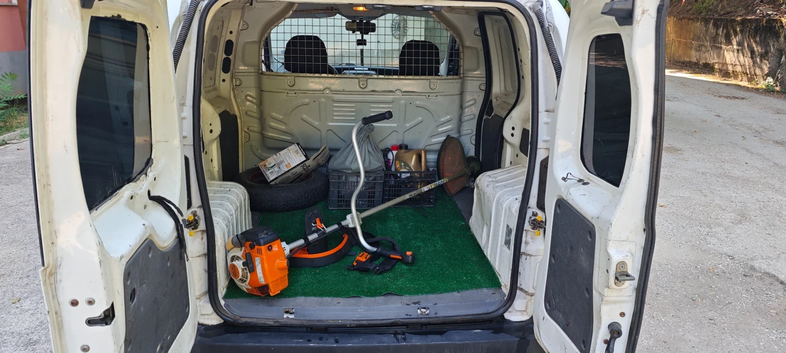 Peugeot Bipper 1.4 HDI - изображение 7