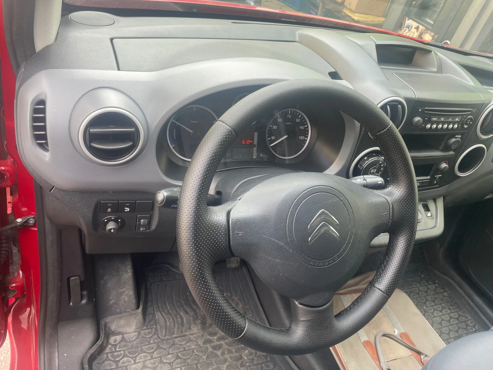 Citroen Berlingo  Макси фул електрик пробег 130км регистрирано  - изображение 8
