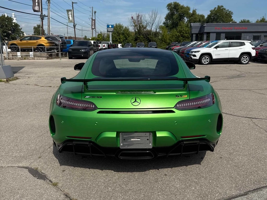 Mercedes-Benz AMG GT * R * CARFAX * БЕЗ ПЪРВОНАЧАЛНА ВНОСКА - изображение 4
