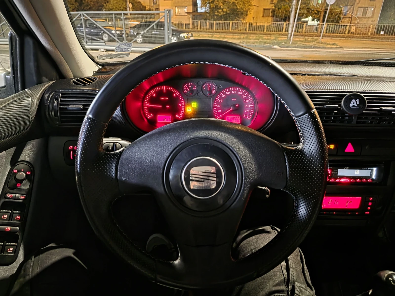 Seat Leon 1.9 | Mobile.bg   11