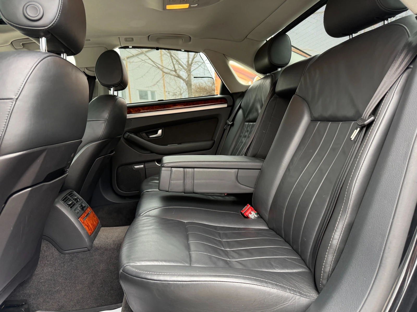 Audi A8 4.2TDI 326кс Quattro - изображение 9