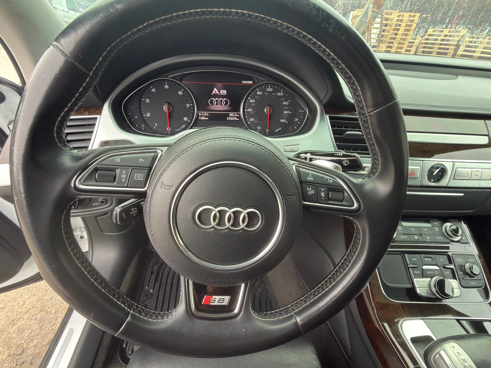 Audi A8 3.0 TFSI quattro   460 к.с. | 2016 г. - изображение 7