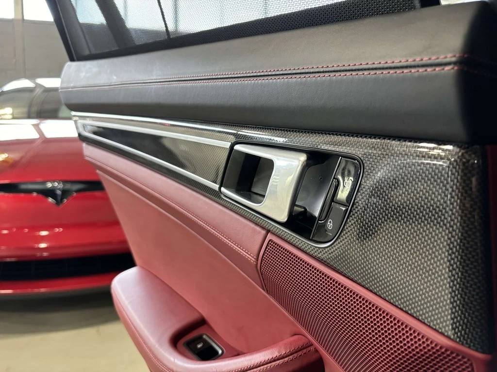 Porsche Panamera Turbo S E Hybrid  CARFAX | Mobile.bg � ����������� 11