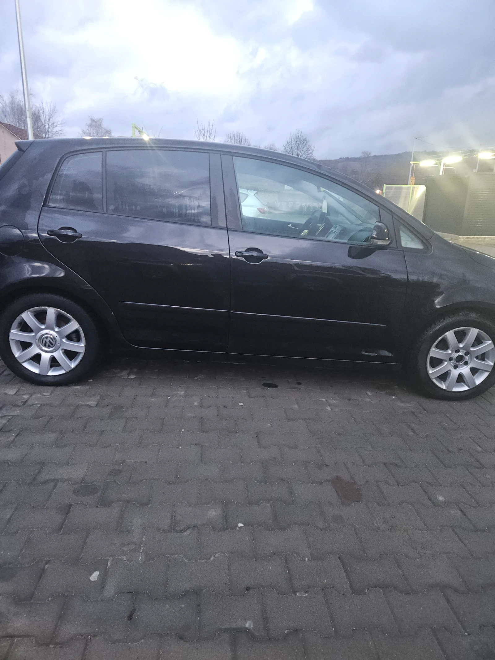 VW Golf Plus, снимка 3 - Автомобили и джипове - 53611371