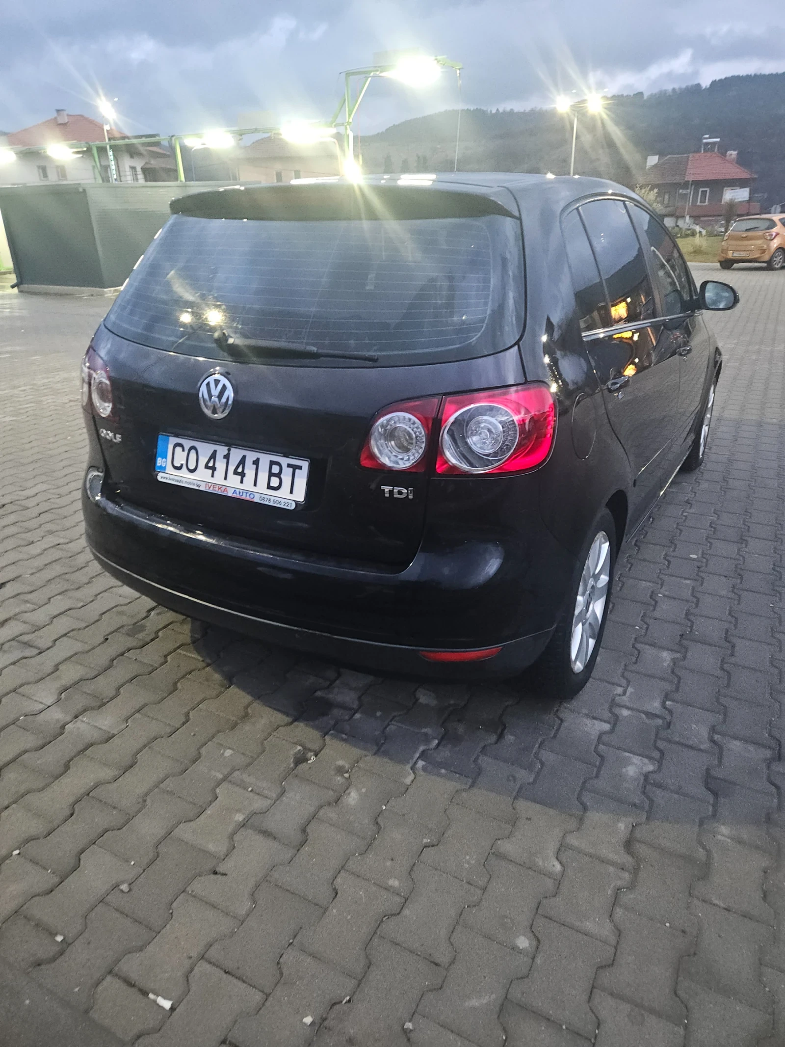 VW Golf Plus, снимка 7 - Автомобили и джипове - 53611371