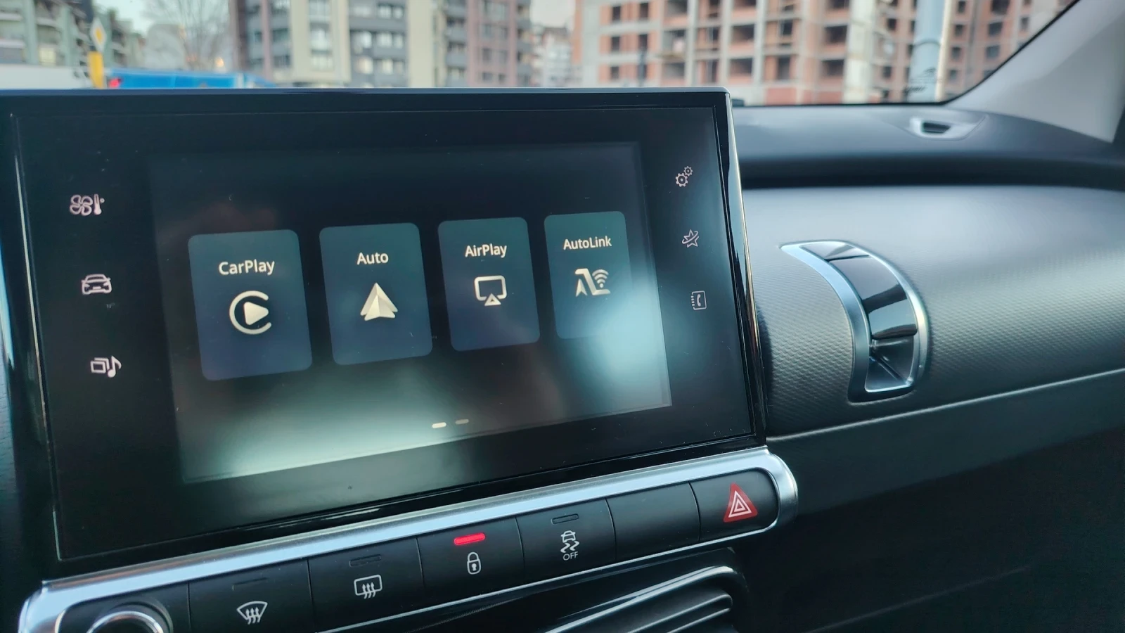 Citroen C4 Cactus 1.2L, 75 kc, android car box, снимка 14 - Автомобили и джипове - 53622492