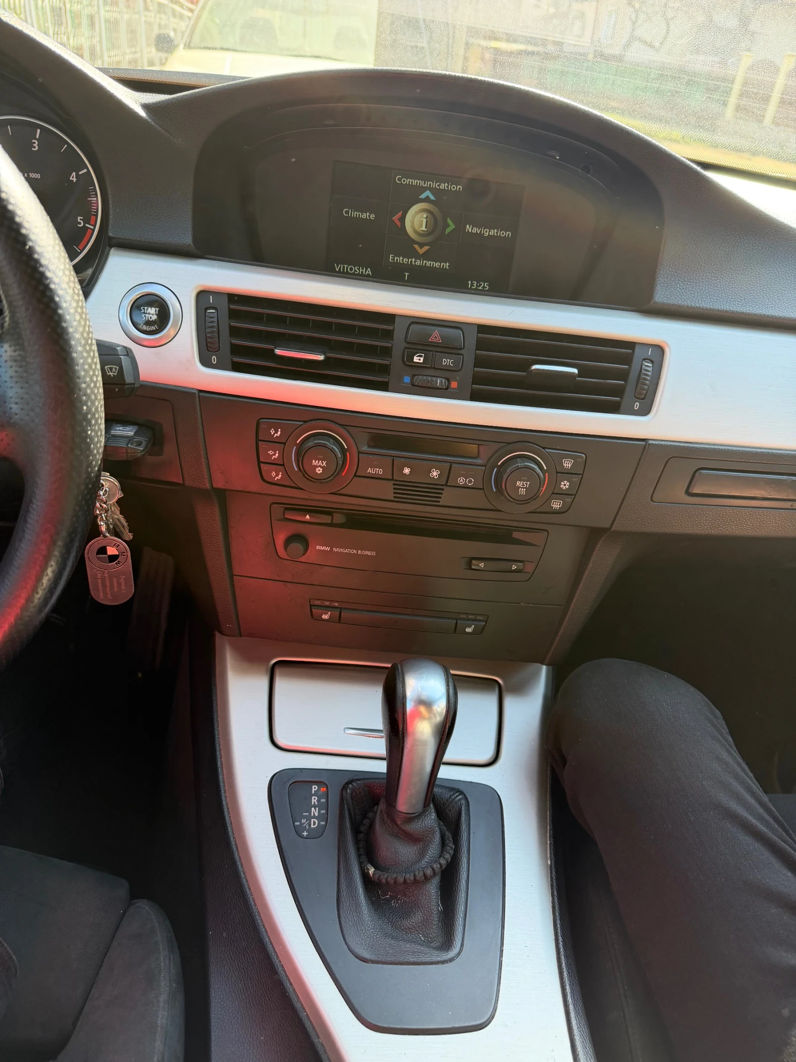 BMW 320  - изображение 9