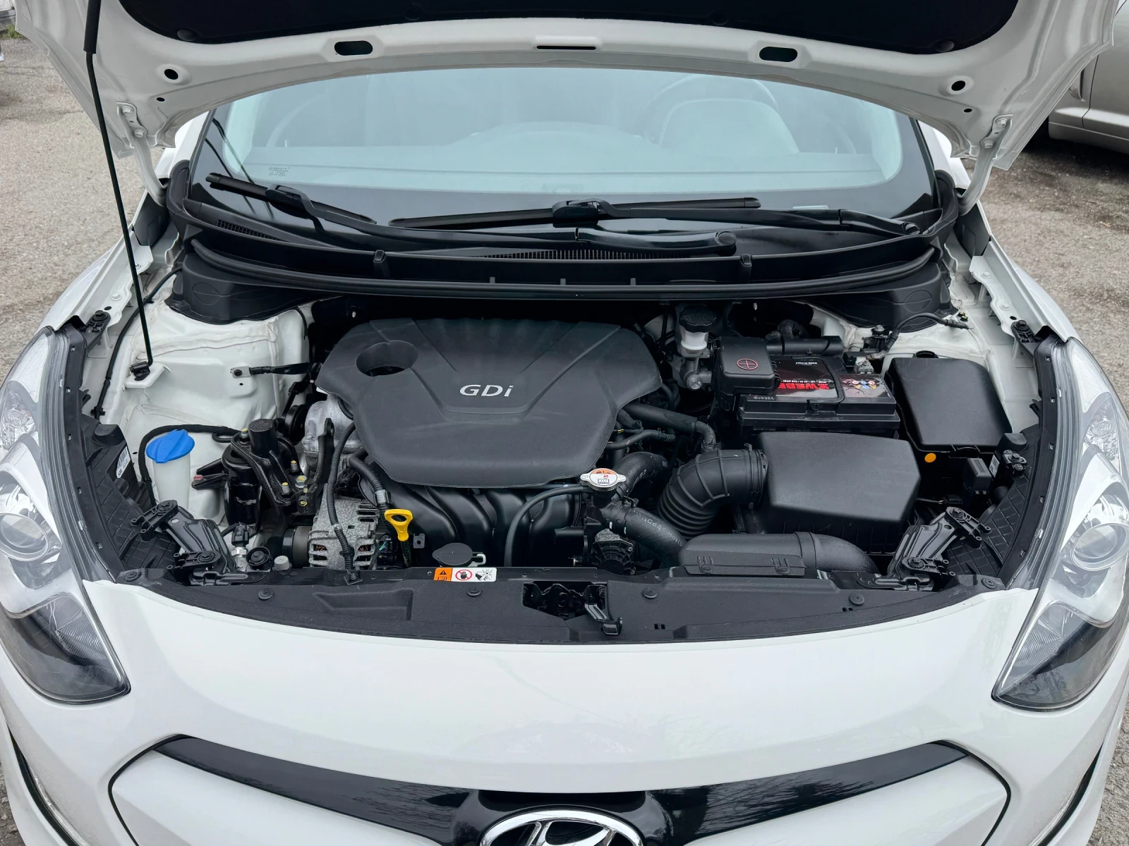 Hyundai I30 Реални 106хил.км!, снимка 17 - Автомобили и джипове - 54015348