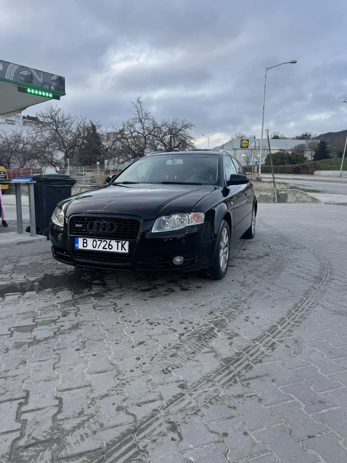 Audi A4, снимка 15 - Автомобили и джипове - 54015885