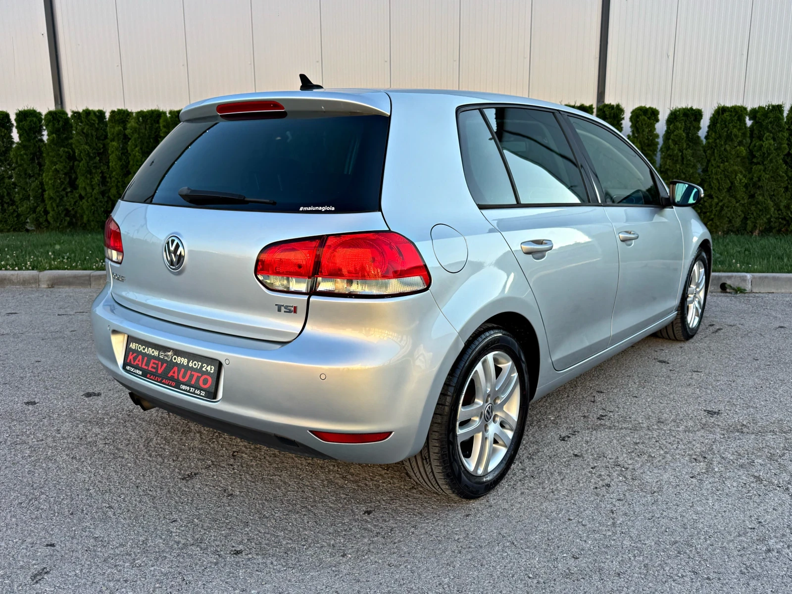 VW Golf 1.4TSI LED/Нави/ШВЕЙЦАРИЯ!!!, снимка 6 - Автомобили и джипове - 54693370