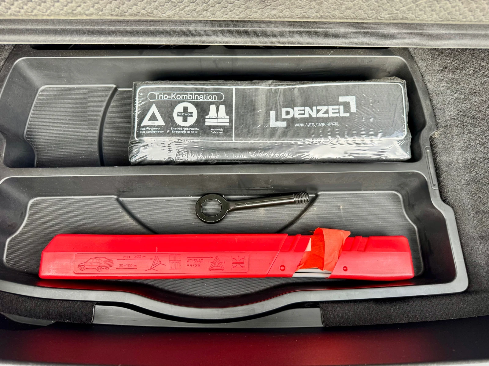 Hyundai Ix20 DENZEL, снимка 17 - Автомобили и джипове - 54917050