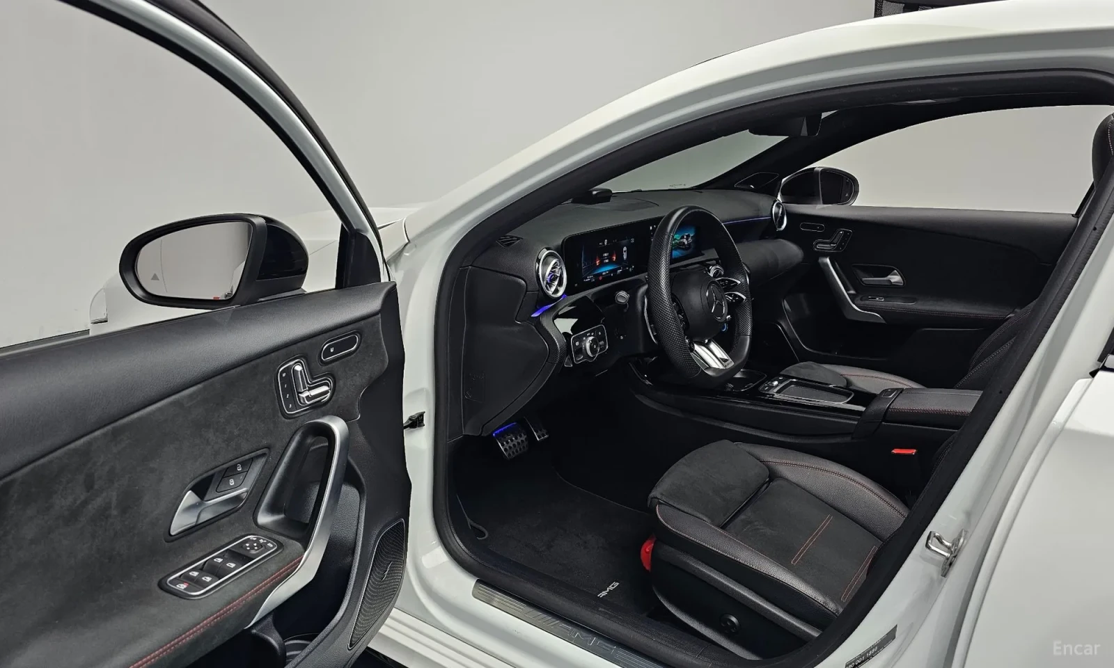 Mercedes-Benz A 45 S* AMG* TOP CENA* NOVA* , снимка 10 - Автомобили и джипове - 55575043
