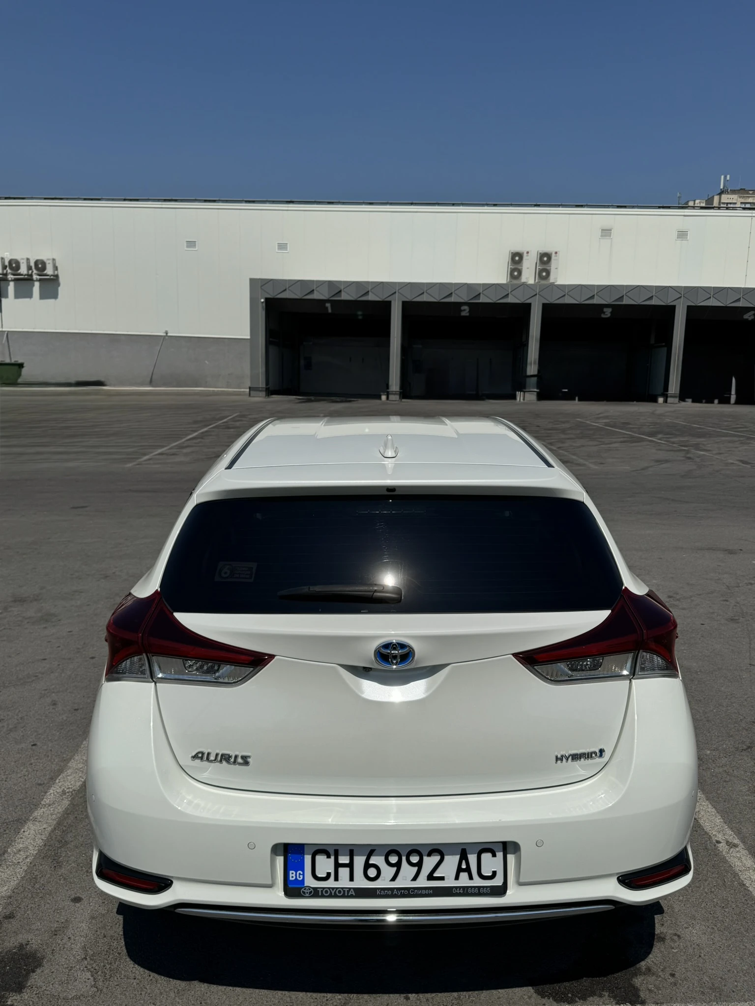 Toyota Auris, снимка 5 - Автомобили и джипове - 55646461
