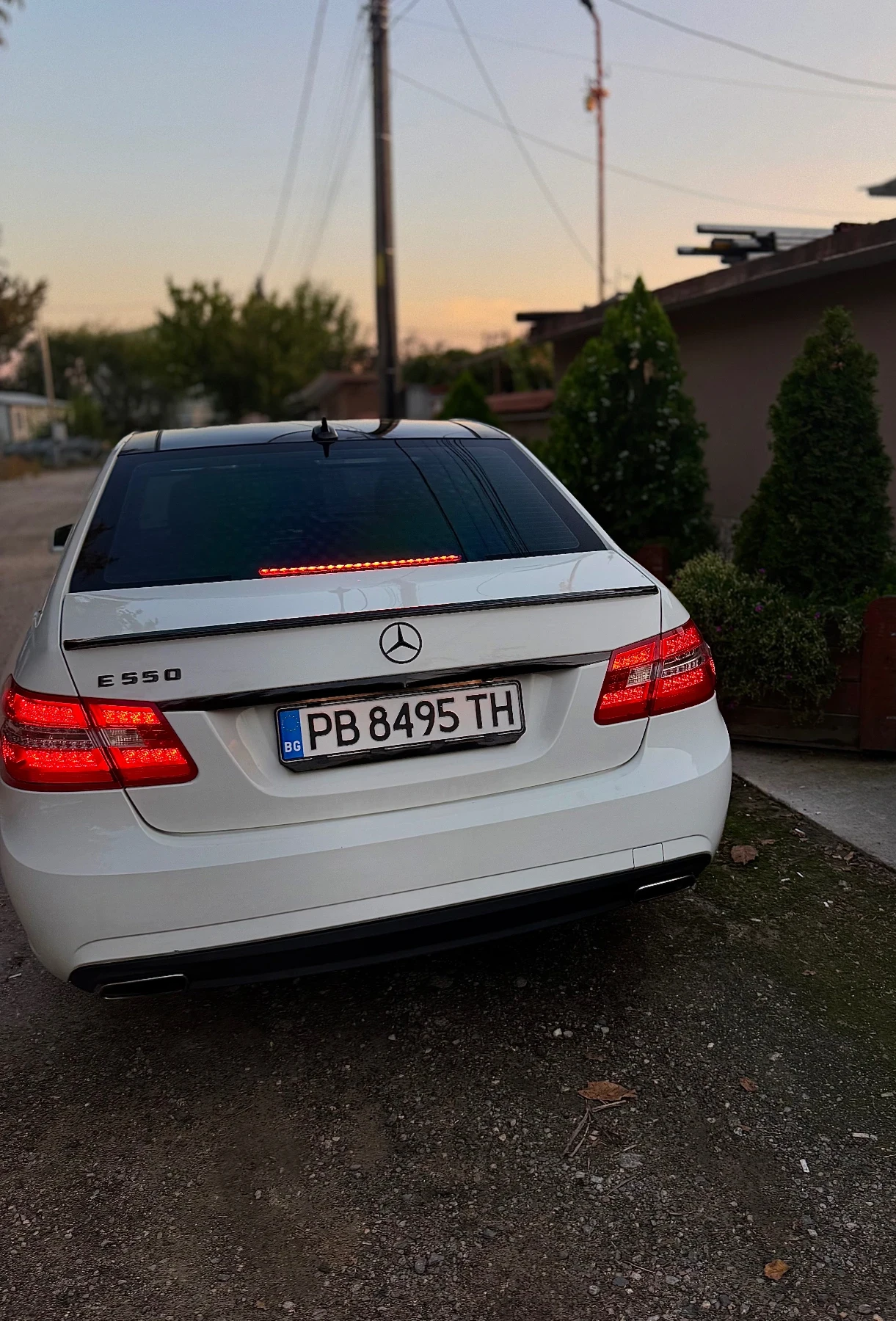 Mercedes-Benz E 500 Mercedes-Benz E-Class W212 E 550   5.5 V8   388 кс, снимка 3 - Автомобили и джипове - 56156135