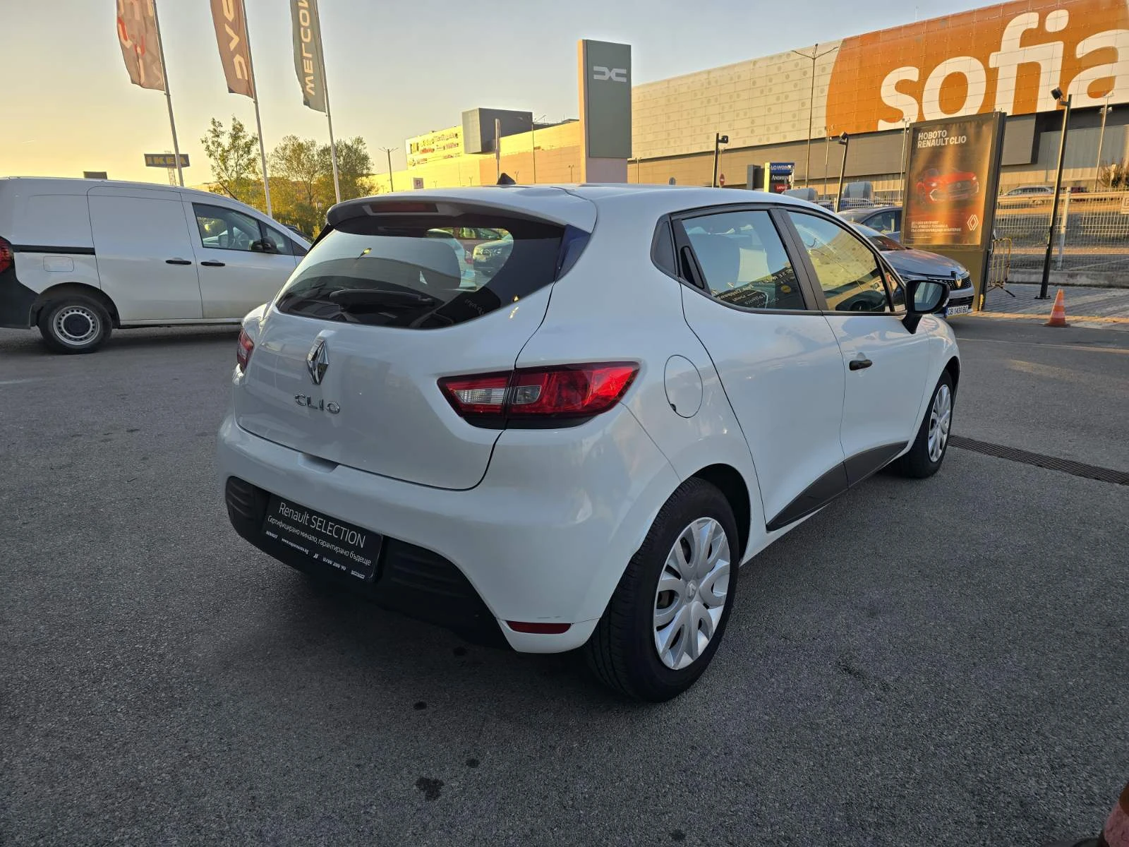 Renault Clio 0.9 TCe 75 N1, снимка 5 - Автомобили и джипове - 56311463