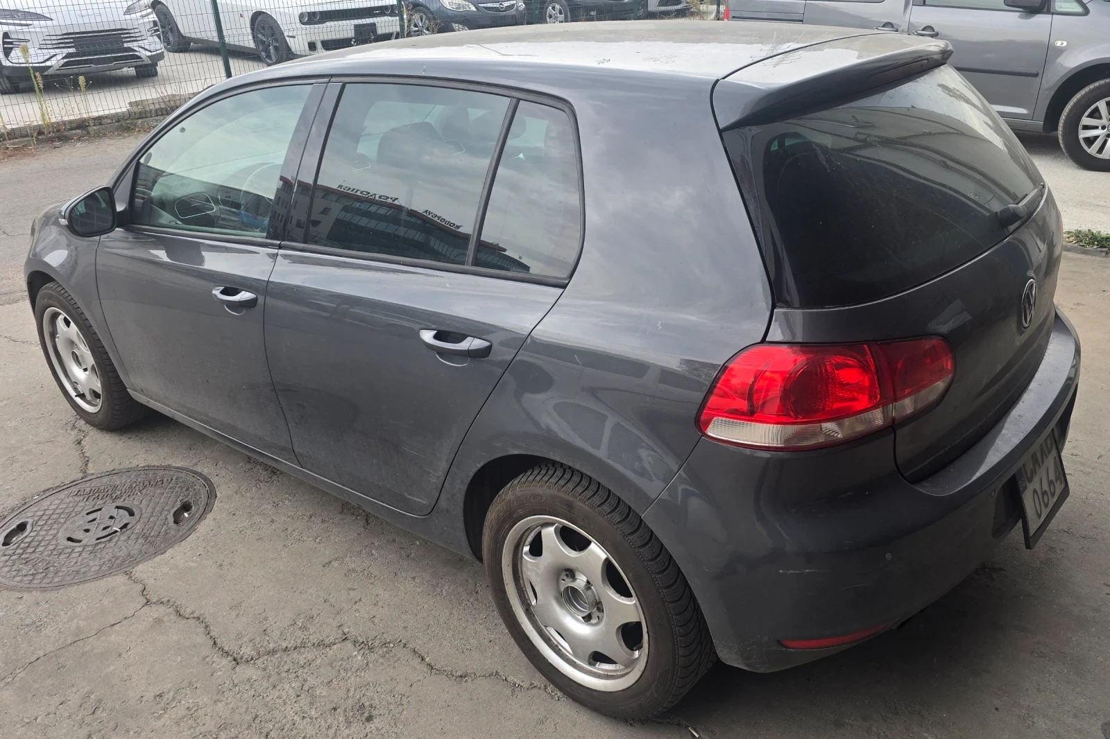 VW Golf 2.0tdi / Еко 4, снимка 4 - Автомобили и джипове - 56448941