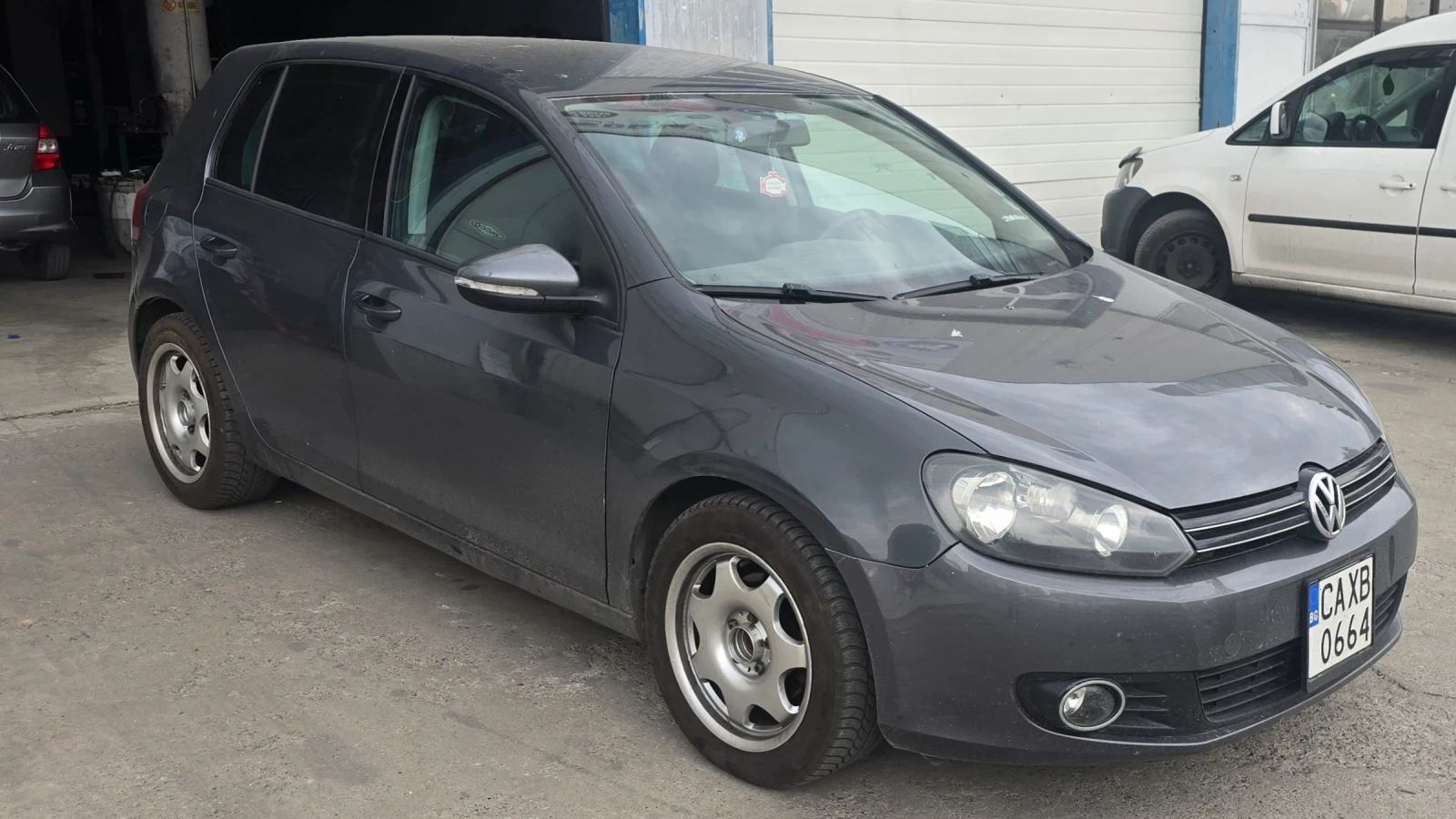 VW Golf 2.0tdi / Еко 4, снимка 2 - Автомобили и джипове - 56448941