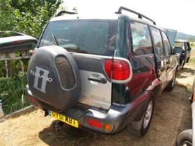Nissan Terrano 2.7 TDI, снимка 4