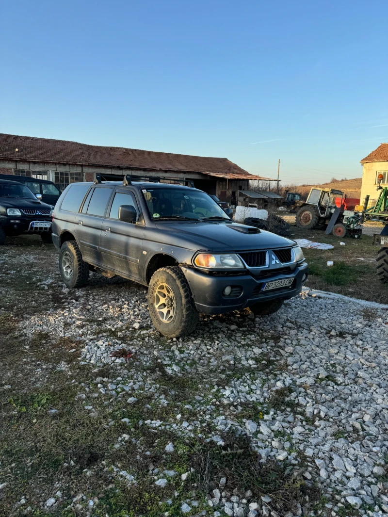 Mitsubishi Pajero sport, снимка 6 - Автомобили и джипове - 48141476