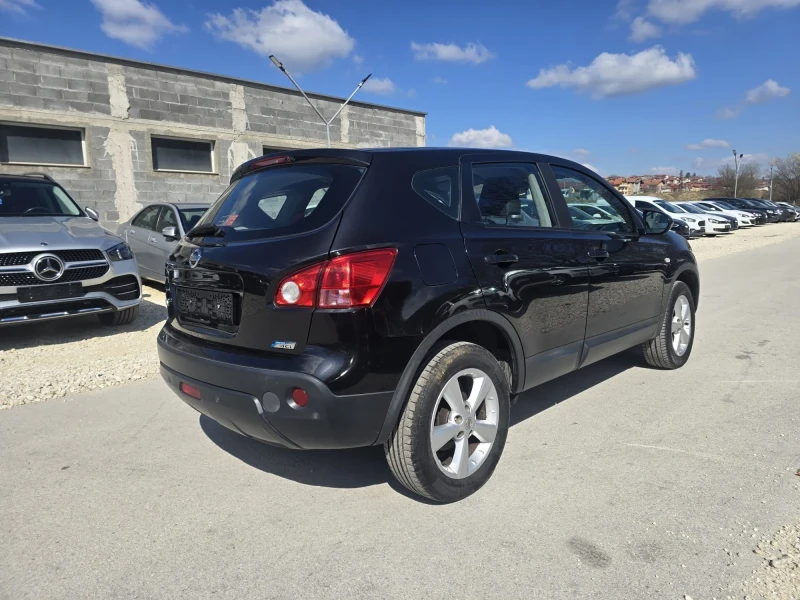 Nissan Qashqai 1.5DCI , снимка 4 - Автомобили и джипове - 49561671