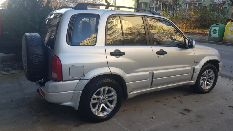 Suzuki Grand vitara, снимка 5 - Автомобили и джипове - 52706291