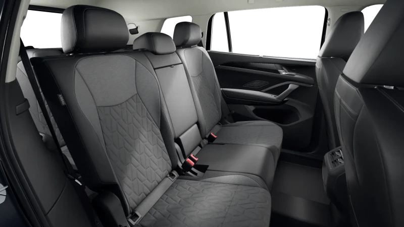 VW Tiguan Allspace Tayron Life 1.5 eTSI 7седалки IQ.LIGHT-HD-Matrix, снимка 14 - Автомобили и джипове - 53193575