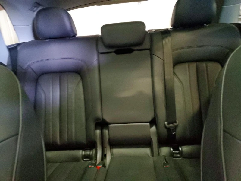 Audi Q5 2.0T* MATRIX* ДИГИТАЛНО* ТАБЛО* 360КАМЕРА* LANE* A, снимка 10 - Автомобили и джипове - 53446121