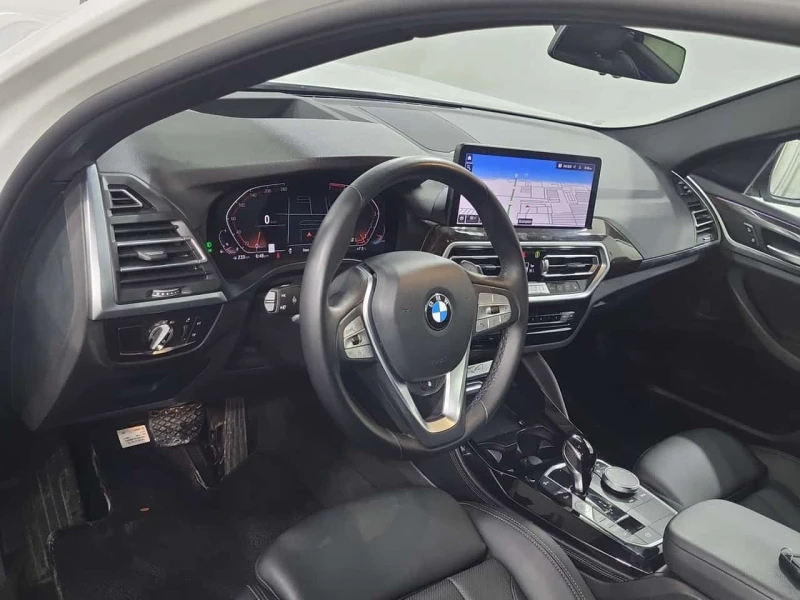 BMW X4 xDrive30i * Laser * Head-Up * CARFAX * , снимка 9 - Автомобили и джипове - 53599385