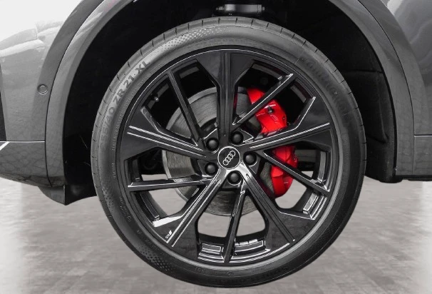 Audi Q5 40 TDI Quattro = S-line = Black Optic Plus Гаранци - изображение 4