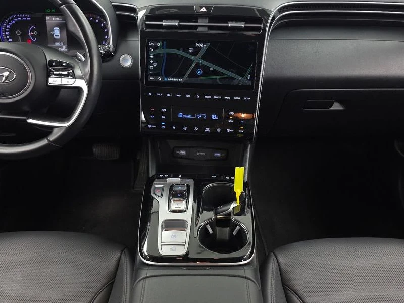Hyundai Tucson 1.6 Automatic, снимка 11 - Автомобили и джипове - 55658662