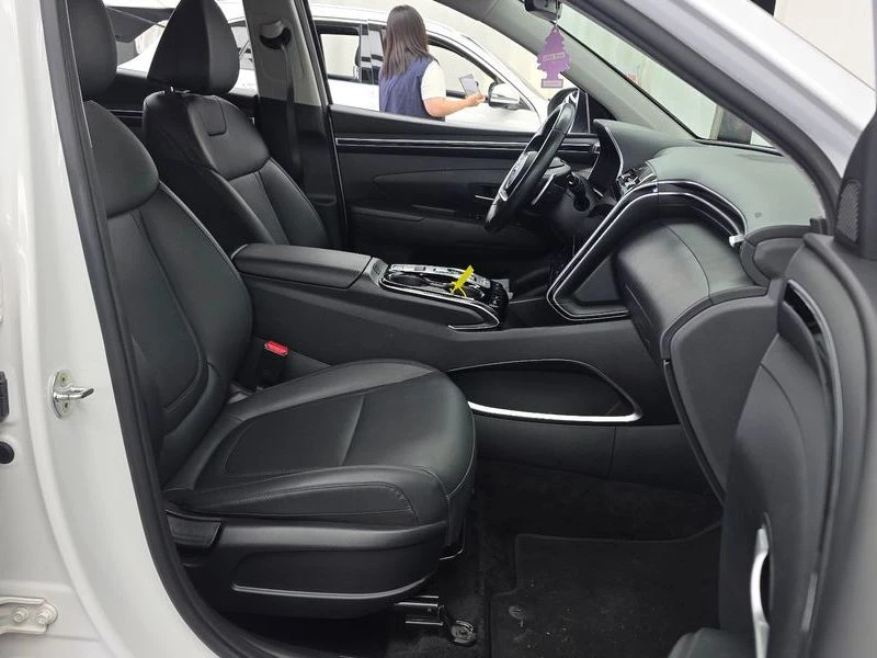 Hyundai Tucson 1.6 Automatic, снимка 7 - Автомобили и джипове - 55658662