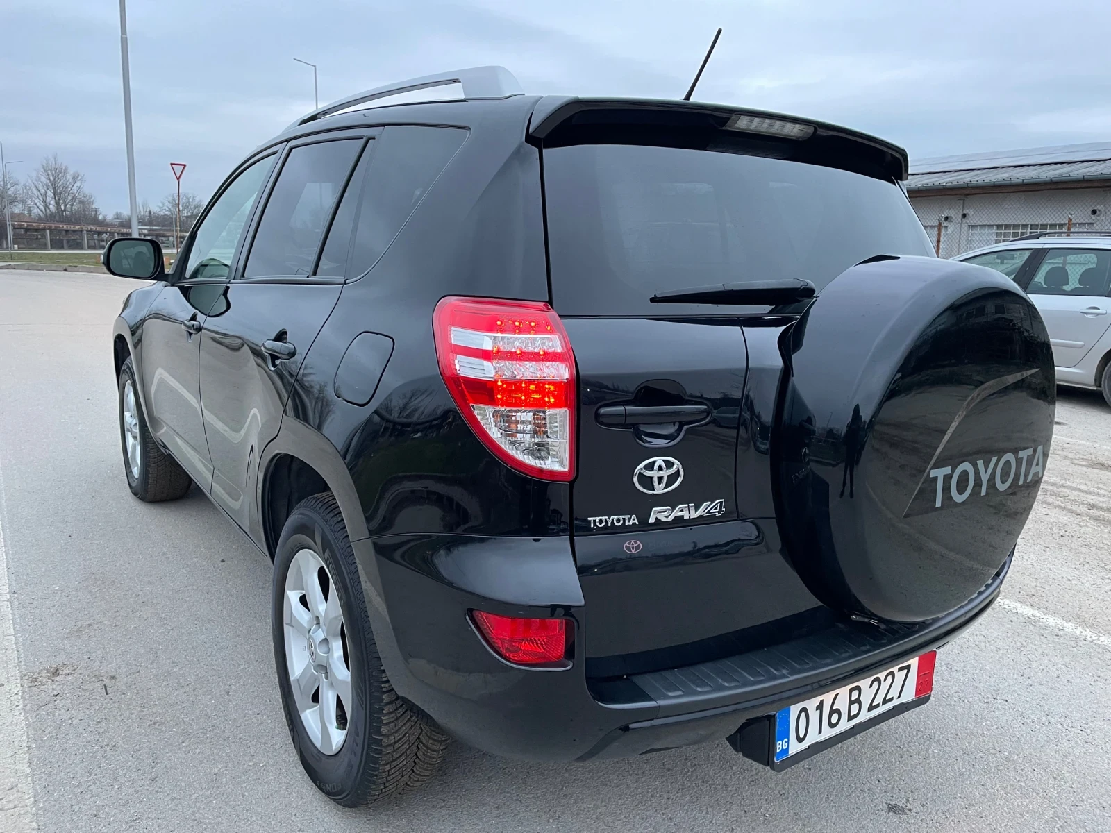 Toyota Rav4 Face 2.2d4d 150�.�. 4�4 | Mobile.bg � ����������� 5
