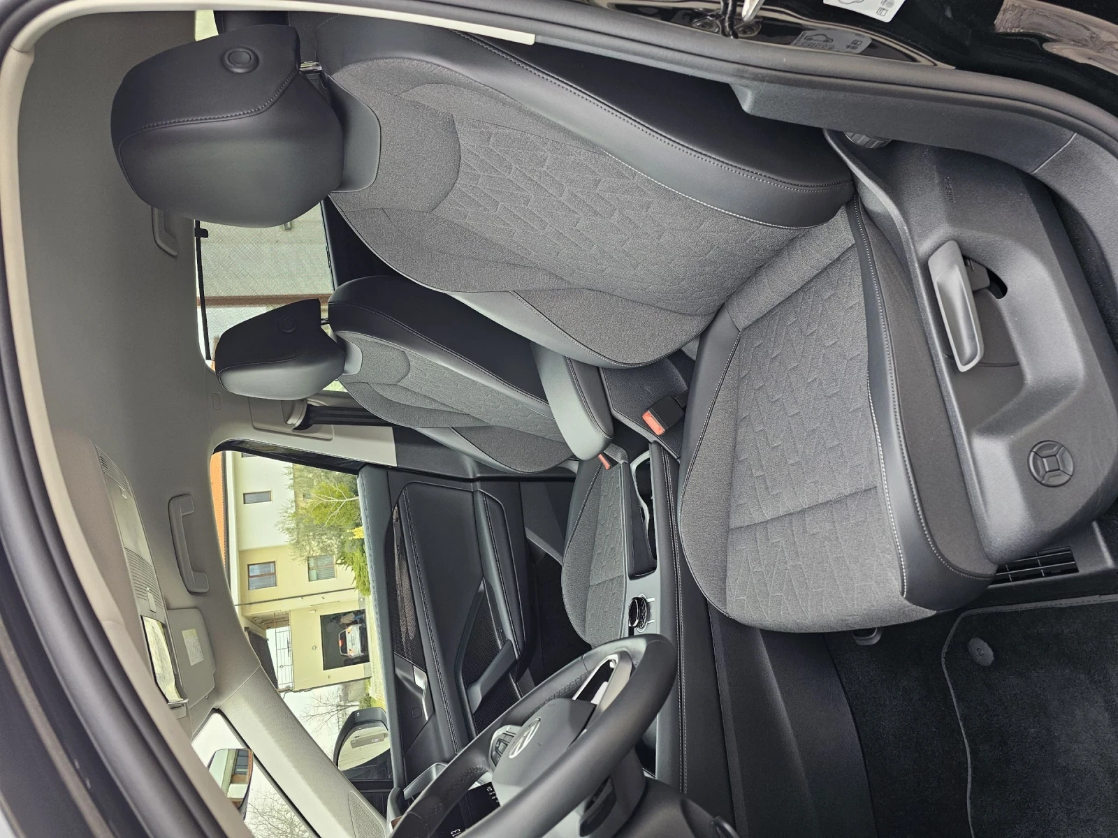 VW Tiguan Allspace Tayron Life 1.5 eTSI 7седалки IQ.LIGHT-HD-Matrix, снимка 3 - Автомобили и джипове - 53193575