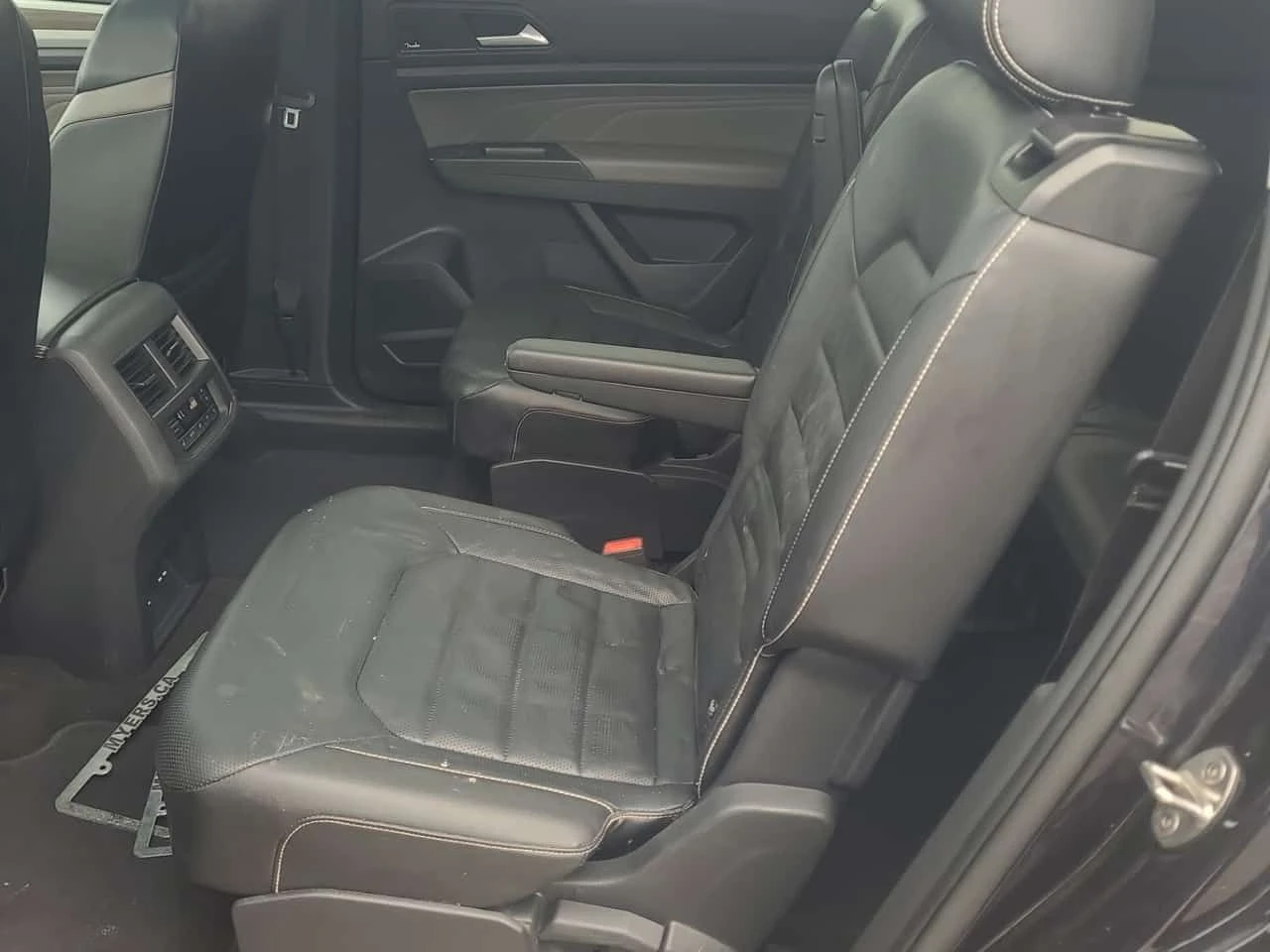 VW Atlas * HIGHLINE * CARFAX * ЦЕНА ДО БГ, снимка 12 - Автомобили и джипове - 54235723